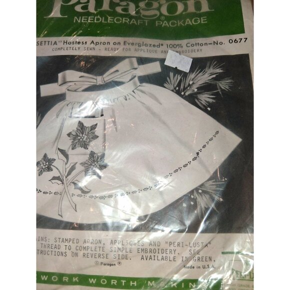Paragon Needlecraft "Poinsettia" Hostess Apron Kit 100% Cotton Pre-Cut Stamped A - Picture 4 of 11